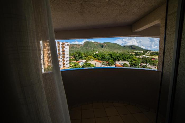 serra madre residence