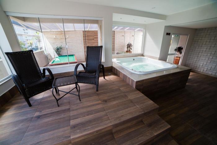 serra madre residence