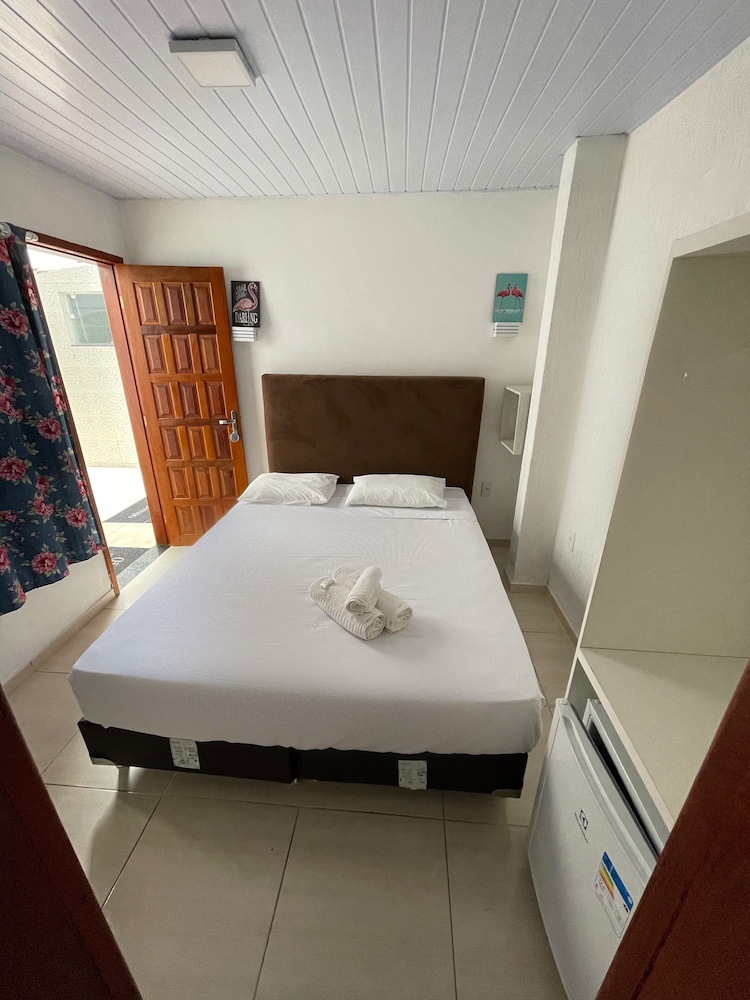 flamingo beach pousada