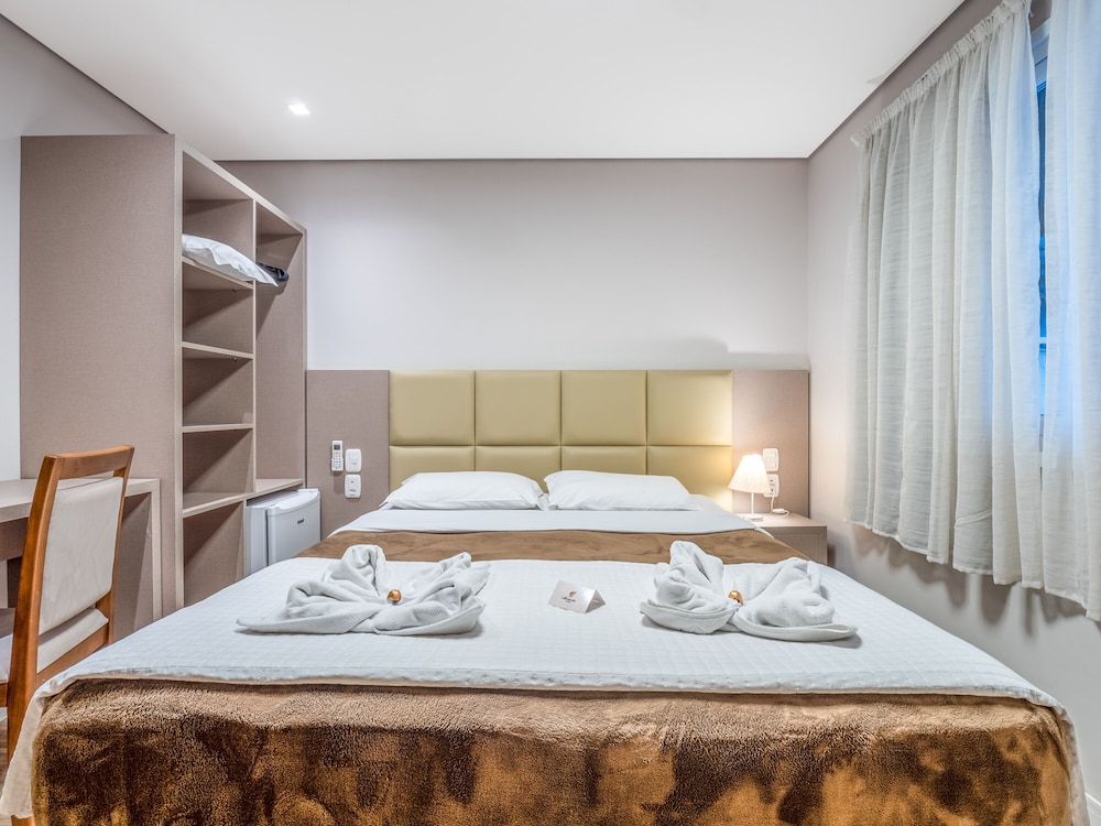 alameda felice hotel