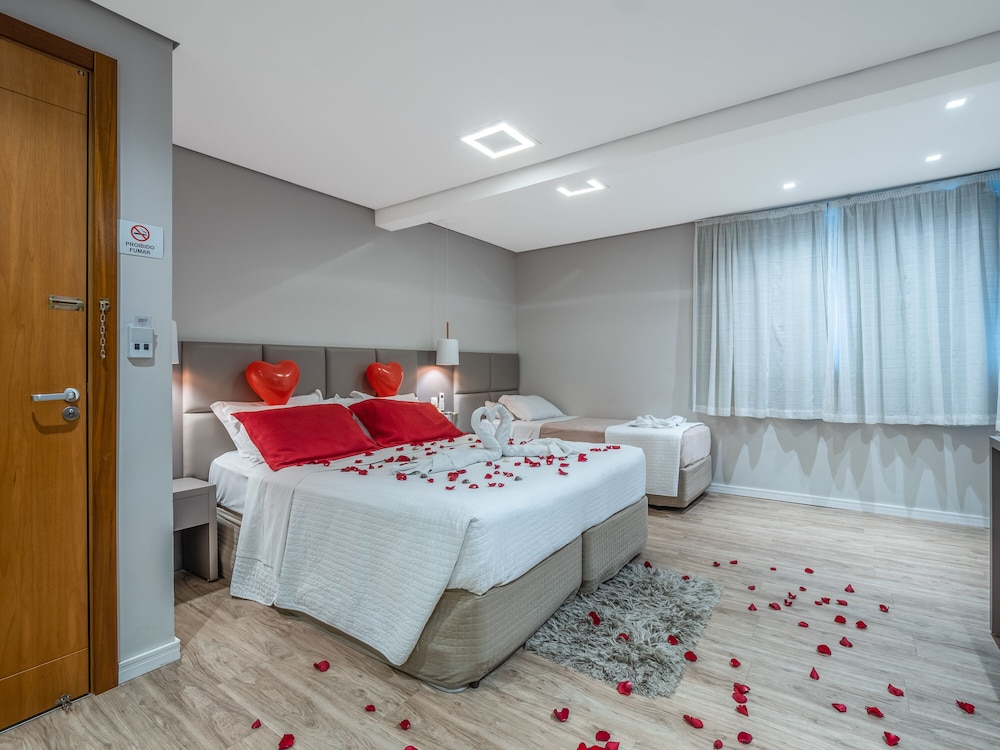 alameda felice hotel