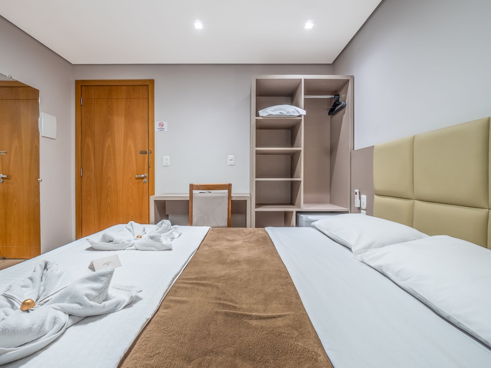 alameda felice hotel