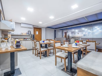 alameda felice hotel