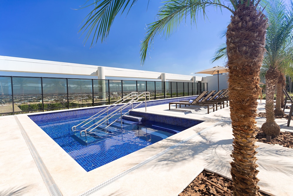 royal palm tower anhanguera