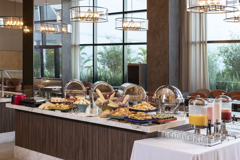 royal palm tower anhanguera