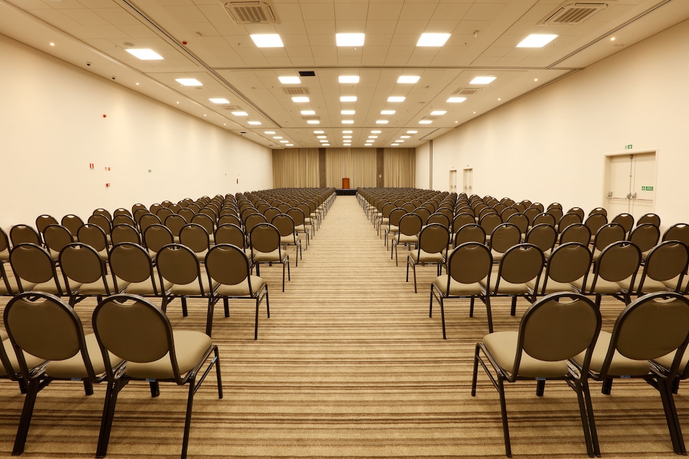 royal palm tower anhanguera