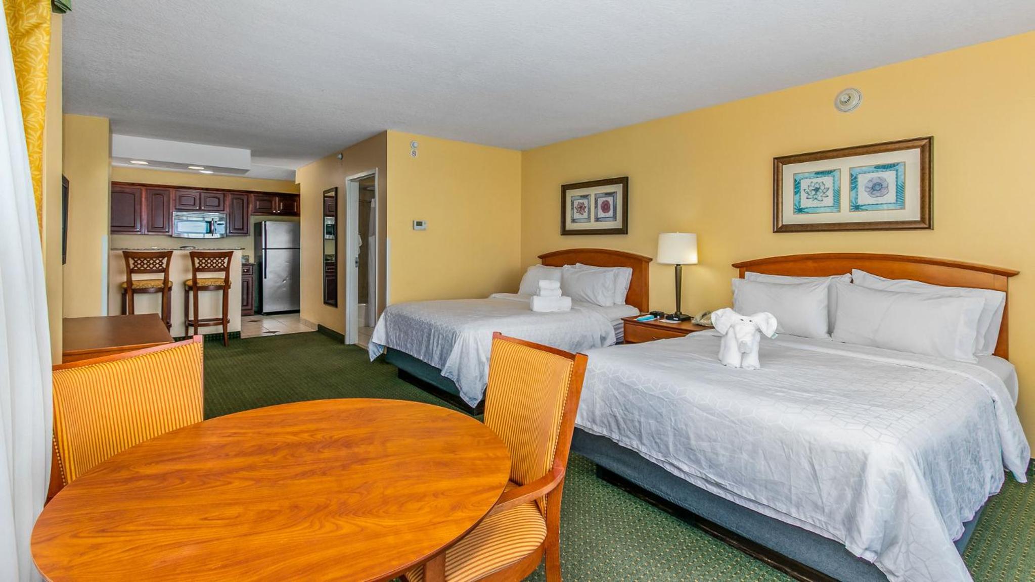 holiday inn and suites clearwater beach by ihg