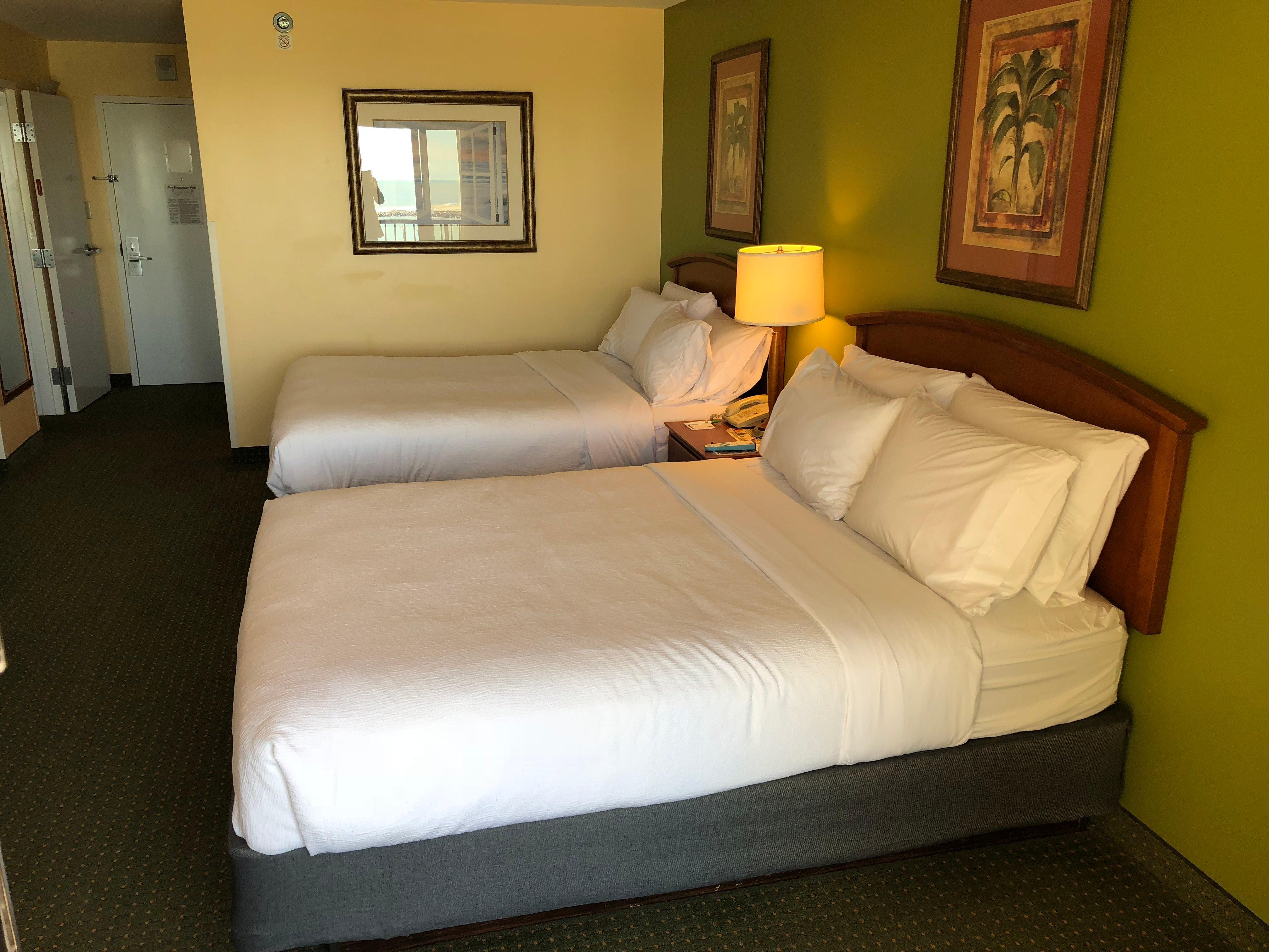 holiday inn and suites clearwater beach by ihg