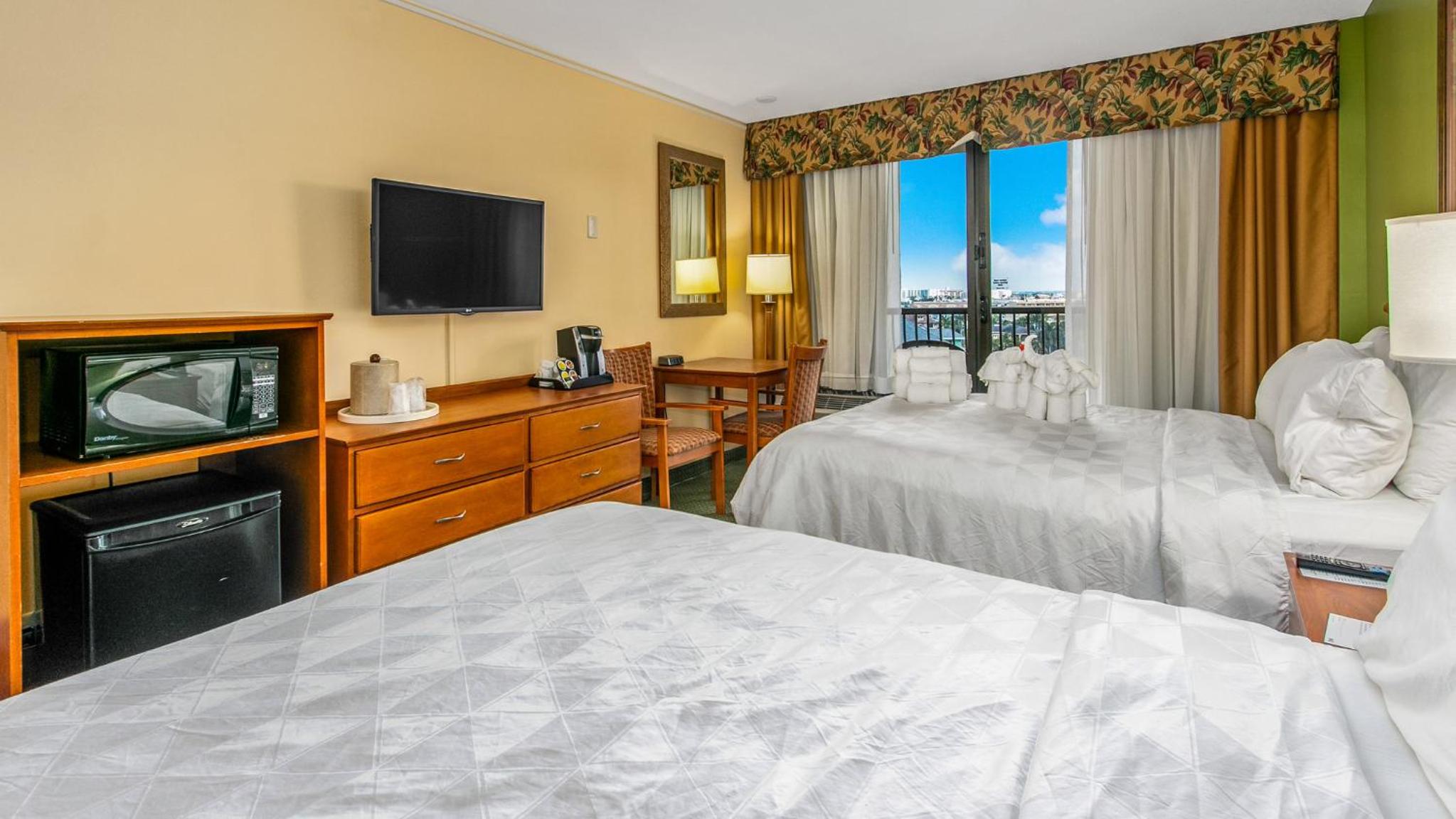 holiday inn and suites clearwater beach by ihg