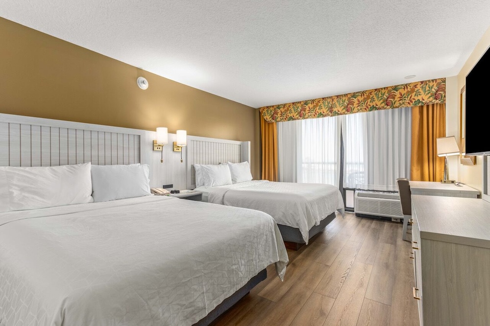 holiday inn and suites clearwater beach by ihg