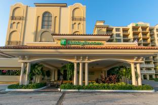 holiday inn and suites clearwater beach by ihg
