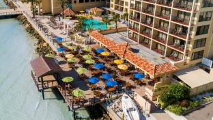 holiday inn and suites clearwater beach by ihg