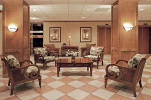 holiday inn and suites clearwater beach by ihg
