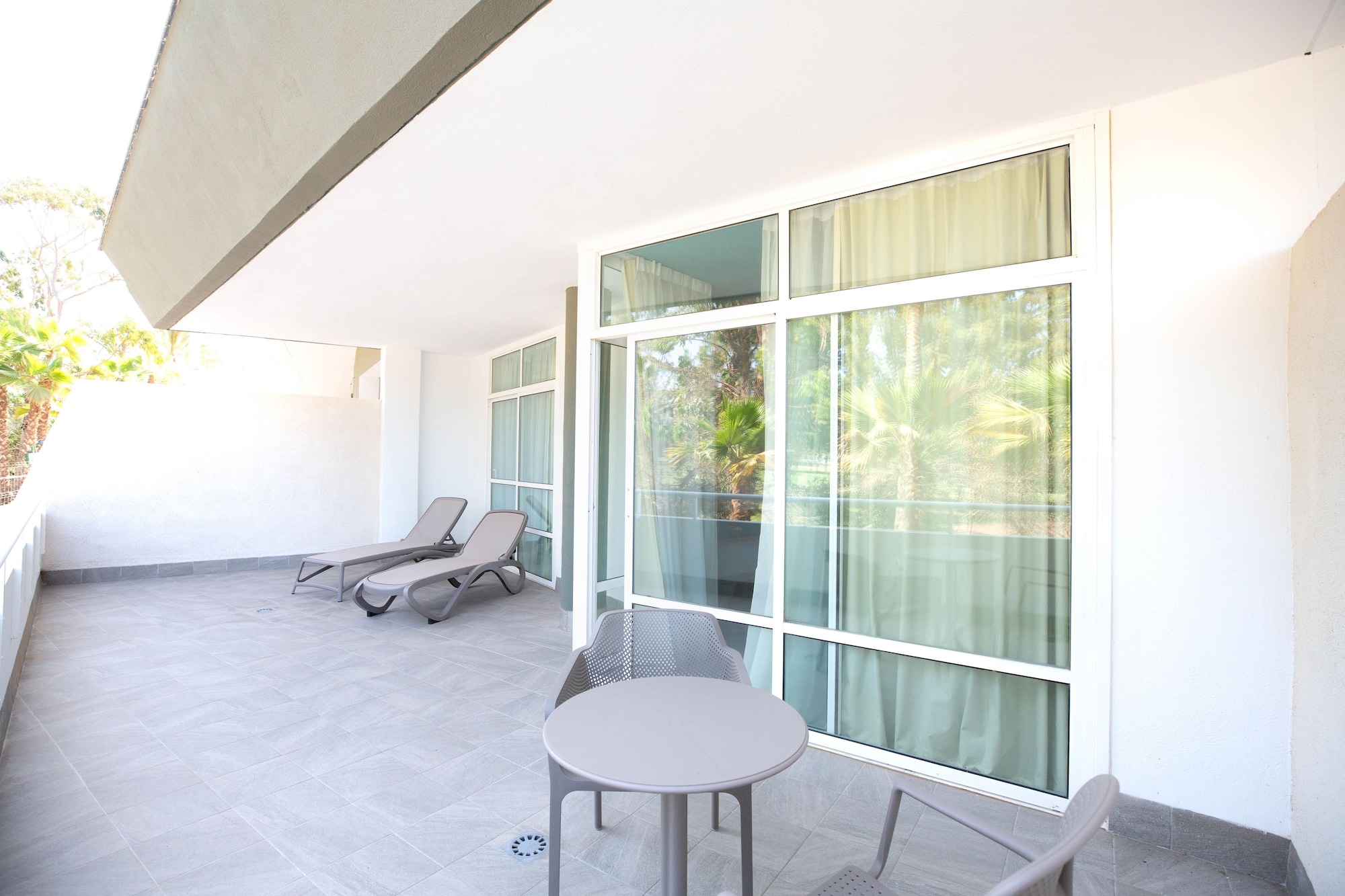 gara suites golf and spa