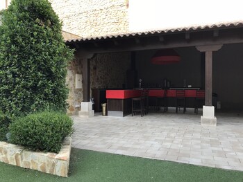 hotel moya landete