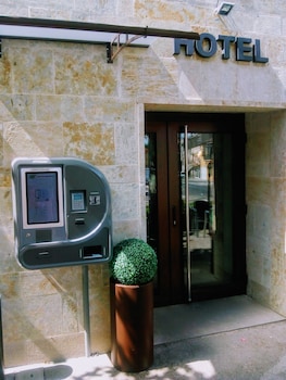 hotel puerta ciudad rodrigo