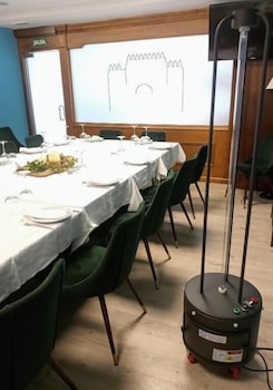 hotel puerta ciudad rodrigo