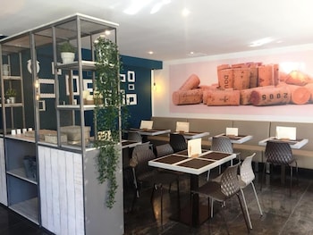 hotel puerta ciudad rodrigo