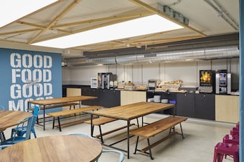 unite hostel barcelona