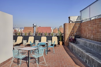 unite hostel barcelona