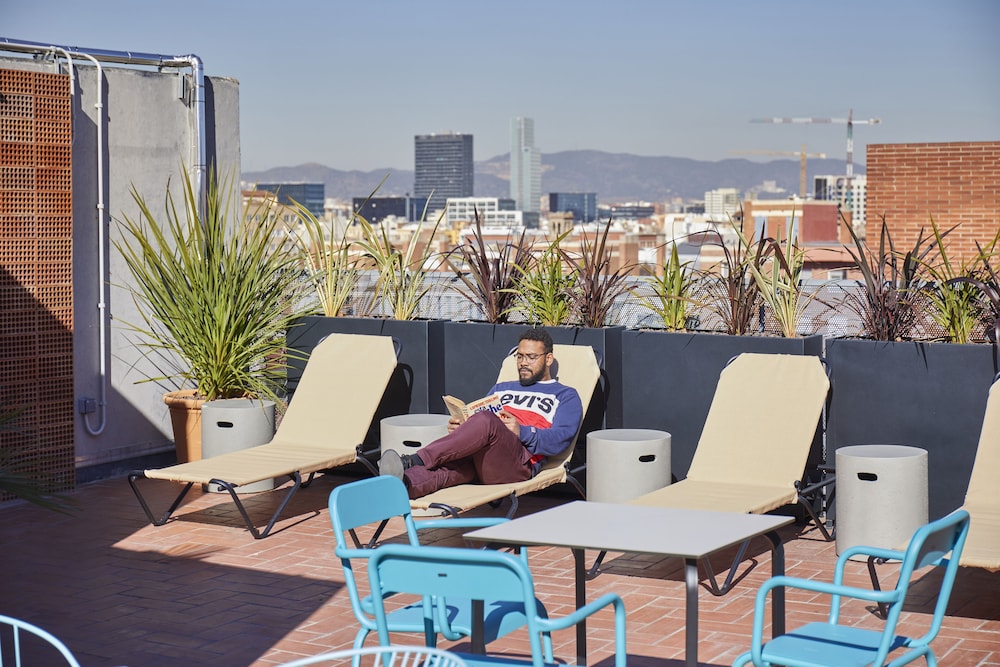 unite hostel barcelona