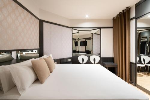 motel punt catorze adults only