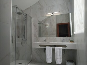 Hotel-Img