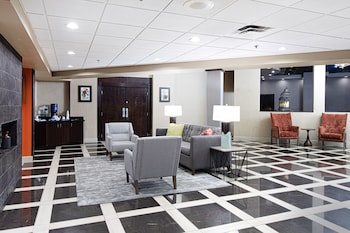 Holiday Inn St. Louis Arpt West-Earth City By Ihg,Near Hollywood Casino Amphitheatre,4 star