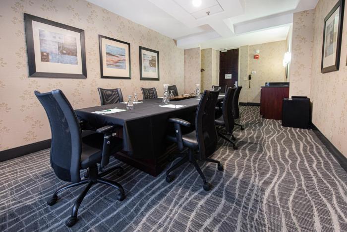 holiday inn st louis arpt west earth city by ihg