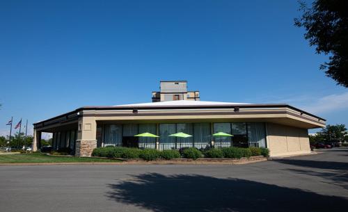 holiday inn st louis arpt west earth city by ihg