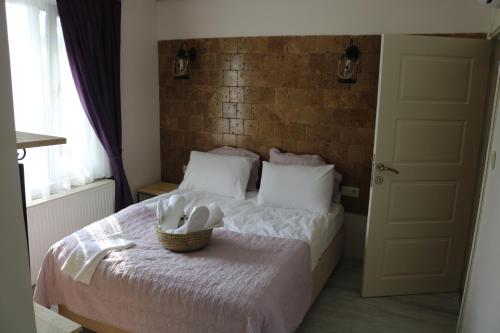 castle nolana hotel and horse club