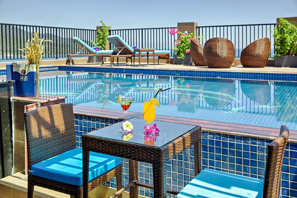 seashore hotel and apartment