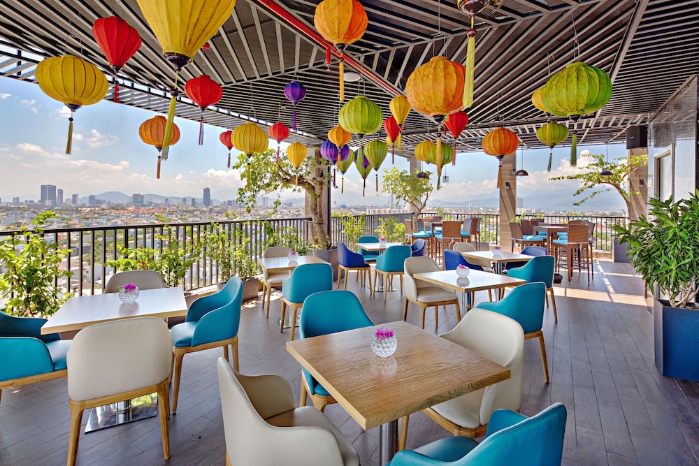 seashore hotel and apartment