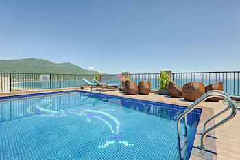 seashore hotel and apartment