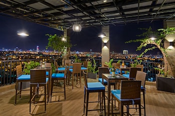 seashore hotel and apartment