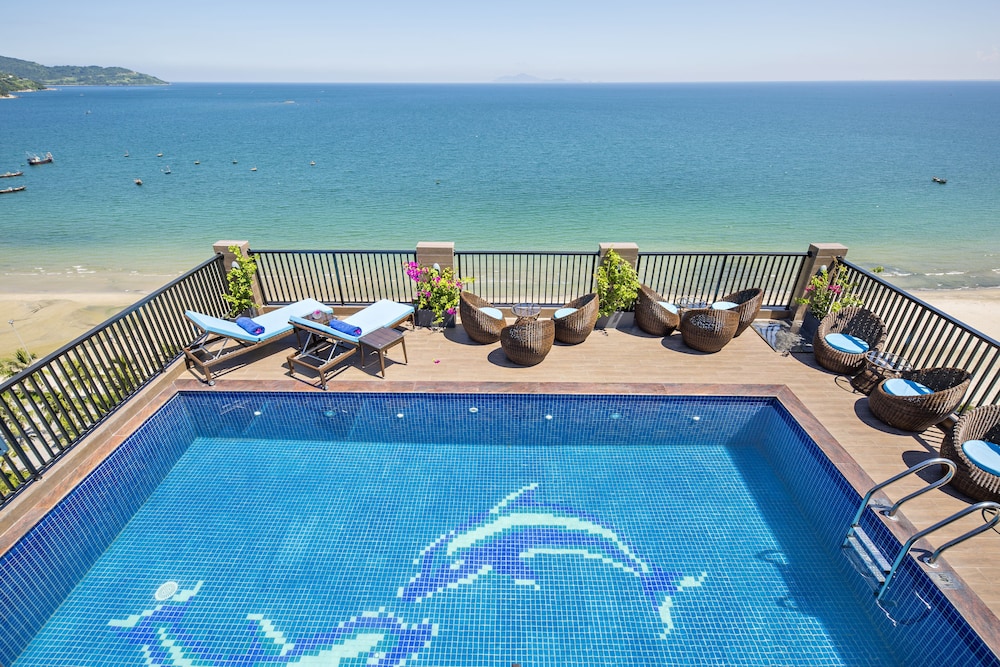 seashore hotel and apartment