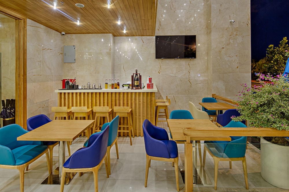 seashore hotel and apartment