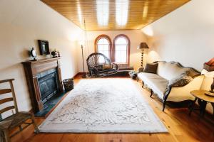 round barn farm b and b event center