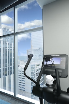 aloft chicago mag mile