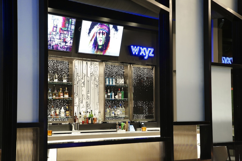 aloft chicago mag mile