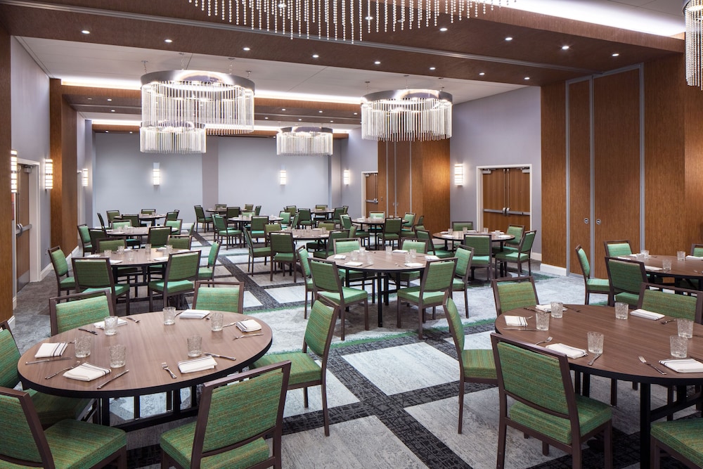 hotel indigo gainesville celebration pointe an ihg hotel