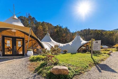 under canvas great smoky mountains