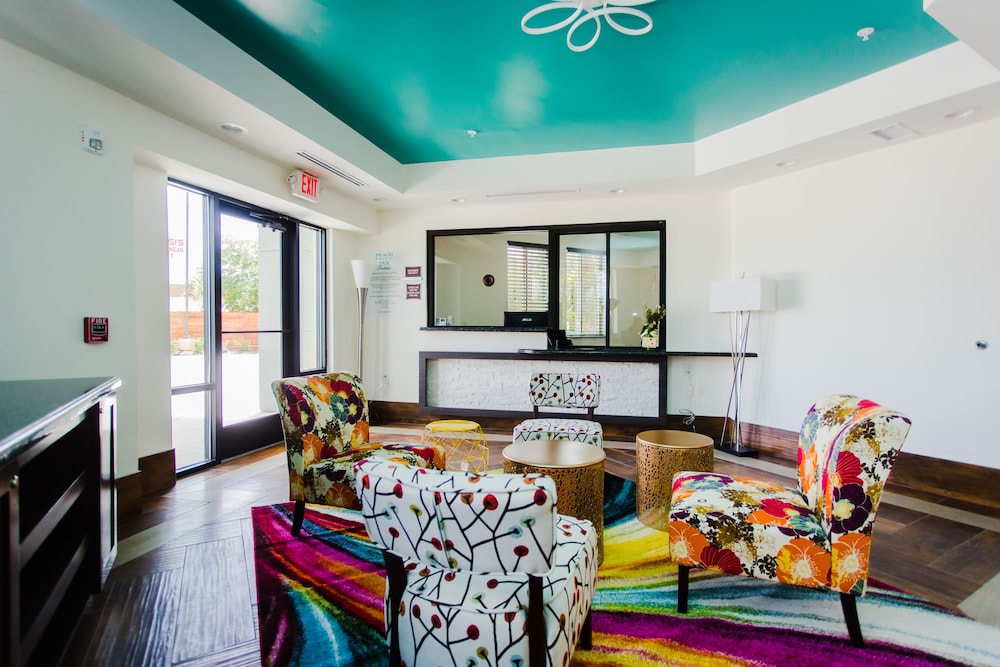palacio royale inn boutique katy