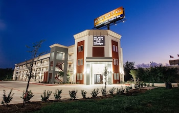 palacio royale inn boutique katy