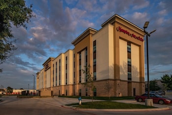 hampton inn and suites dallas plano central
