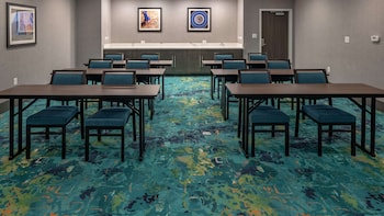 hampton inn and suites dallas plano central