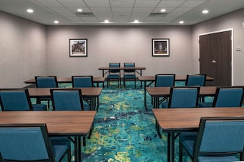 hampton inn and suites dallas plano central