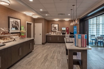hampton inn and suites dallas plano central