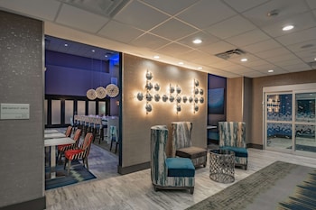 hampton inn and suites dallas plano central