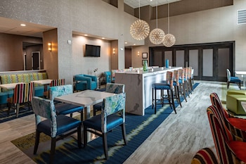 hampton inn and suites dallas plano central
